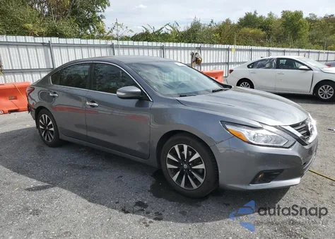 2018 Nissan Altima 2.5 z USA, uszkodzony, nr VIN 1N4AL3AP6JC229202